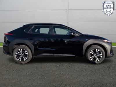 Toyota bZ4X 2WD Dynamic (2025) - Photo 5