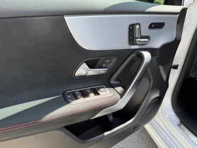 Mercedes A 200 AMG-LINE 2.0 DIESEL 8G-DCT 150 PS FAP (2021) - Foto 5