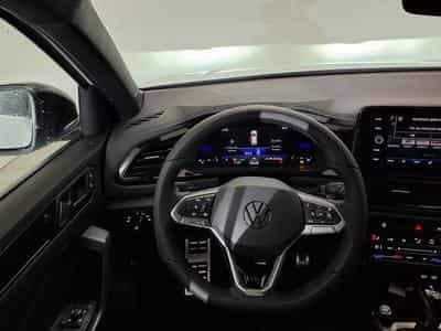 VW T-Roc R-Line 1.5 TSI 7-Gang-DSG (2025) - Photo 12