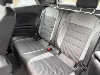 VW T-Roc T-Roc Cabrio R-Line (2025) - Photo 13