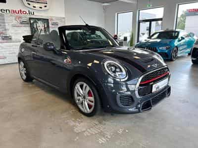 Mini Cabrio Cooper John Cooper Works (2017) - Photo 2