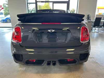 Mini Cabrio Cooper John Cooper Works (2017) - Photo 4