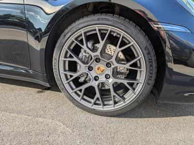 Porsche 911 992 Carrera Cabrio (2020) - Photo 9