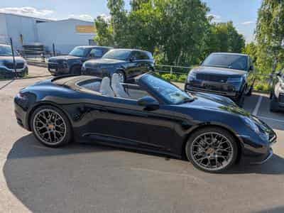 Porsche 911 992 Carrera Cabrio (2020) - Photo 8