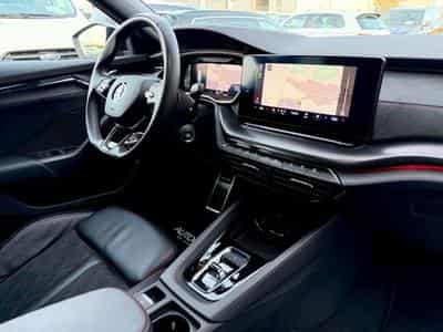 Skoda Octavia Octavia Combi RS Plus 2.0 TDI DSG /LED/ACC/CAM/ (2022) - Photo 11