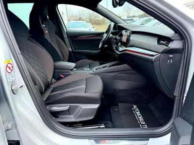 Skoda Octavia Octavia Combi RS 2.0 TDI DSG /NAVI/LED/HUD/AHK/ (2022) - Foto 13