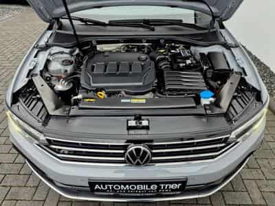 VW Passat Passat Variant R Line 2.0 TDI DSG /LED/ACC/CAM/ (2022) - Foto 15