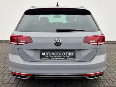 VW Passat Passat Variant R Line 2.0 TDI DSG /LED/ACC/CAM/ (2022) - Foto 6