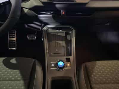 VW T-Roc R-LINE (2025) - Photo 12