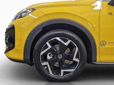 VW T-Roc R-LINE (2025) - Photo 8