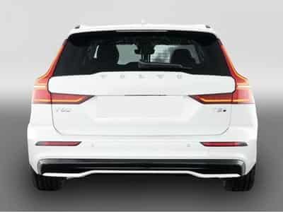 Volvo V60 (2024) - Photo 3