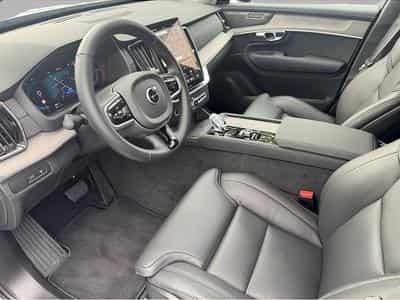 Volvo XC90 (2025) - Photo 8