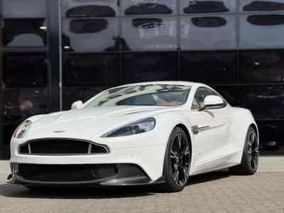 Aston-Martin Vanquish S  Serie limitée "PEARL" (2018) - Foto 1