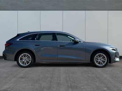 Audi A5 Avant Basis (2024) - Photo 5