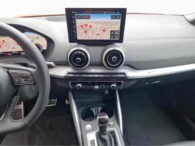 Audi Q2 S line (2025) - Photo 12