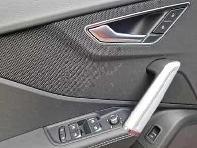 Audi Q2 S line (2025) - Photo 14