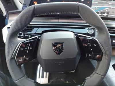 Peugeot 5008 (2024) - Foto 2