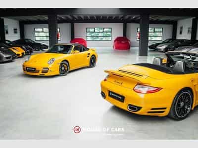 Porsche 911 997.2 Turbo S Cab. PDK - Speed Yellow - 1 of 301 (2011) - Foto 1