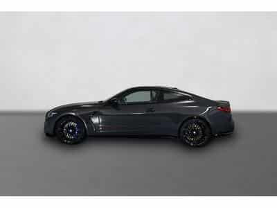 BMW M4 (2024) - Photo 2