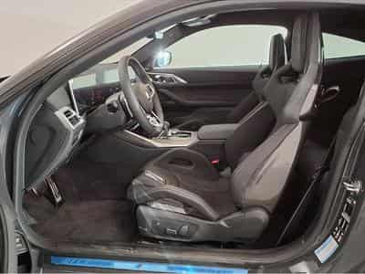 BMW M4 (2024) - Photo 9