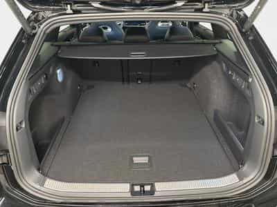 VW Passat Variant R-Line (2026) - Photo 9