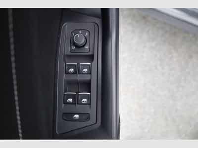 VW T-Roc R-Line (2022) - Photo 8