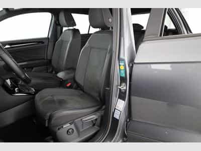 VW T-Roc R-Line (2022) - Photo 9