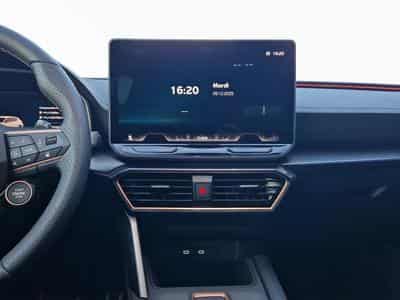 Cupra Leon VZ e-Hybrid (2025) - Photo 13