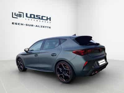 Cupra Leon VZ e-Hybrid (2025) - Photo 5