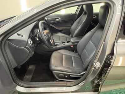 Mercedes A 180 CDI d blue Urban  1,5 Ltr. - 80 kW CDI Xenon Sièges Sport (2014) - Foto 10