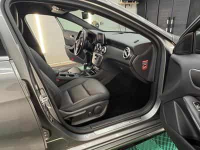 Mercedes A 180 CDI d blue Urban  1,5 Ltr. - 80 kW CDI Xenon Sièges Sport (2014) - Foto 11