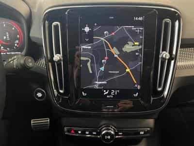 Volvo XC40 R-Design (2018) - Foto 12