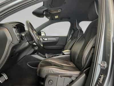 Volvo XC40 R-Design (2018) - Foto 9