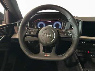 Audi A1 Sportback S line (2025) - Photo 12