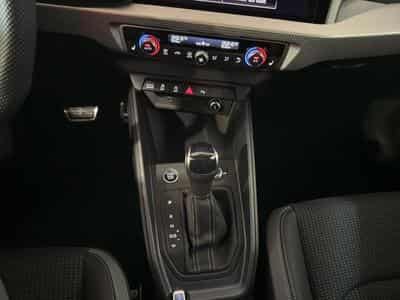 Audi A1 Sportback S line (2025) - Photo 14