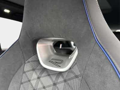 VW Tiguan R-Line People (2026) - Foto 13