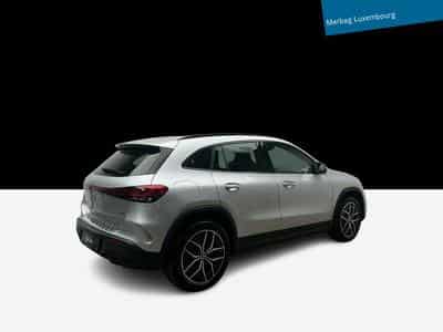 Mercedes EQA 4MATIC (2023) - Photo 3