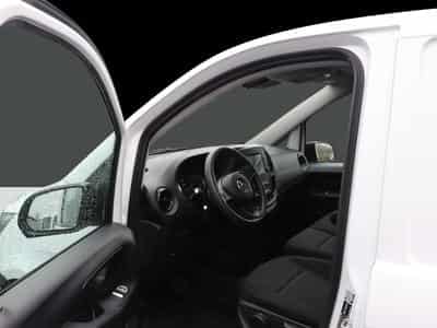 Mercedes Vito 114 CDI Kasten Lang (2022) - Photo 8