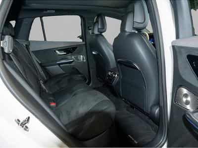 Mercedes EQ (2025) - Photo 4
