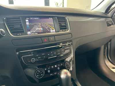Peugeot 508 Allure (2016) - Photo 9
