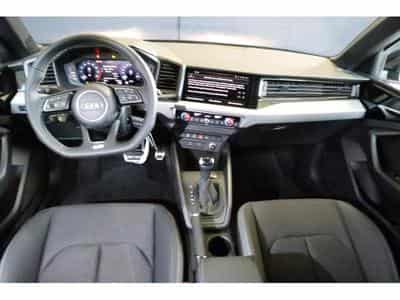 Audi A1 Sportback S-Line (2024) - Foto 4