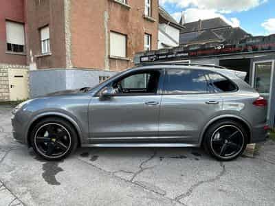 Porsche Cayenne 4.2 TDI 385CV PACK GTS 21' PANORAMA LUFT (2016) - Photo 2
