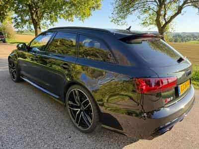 Audi RS6 AVANT 4.0 TFSI QUATTRO V8 Bi-Turbo 560 PS (2015) - Photo 2