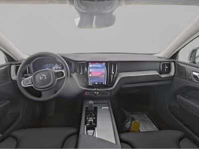 Volvo XC60 (2025) - Photo 4