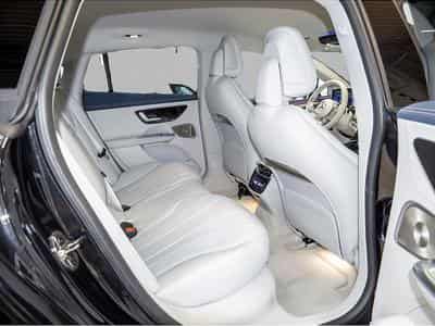 Mercedes EQ (2025) - Photo 4