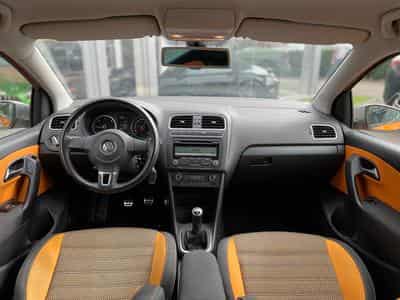 VW Polo Cross 1.6 TDI 105CV (2011) - Photo 12