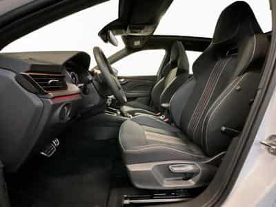 Skoda Scala Monte-Carlo+DSG+RearView+LED (2025) - Photo 9