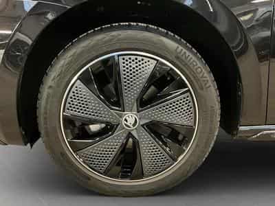 Skoda Scala Monte-Carlo+DSG+Pano+LED (2025) - Photo 9