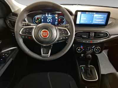 Fiat Tipo 1.5 HYBRID CROSS (2024) - Photo 6