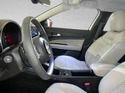 Fiat 600 1.2 HYBRIDE (2024) - Photo 4